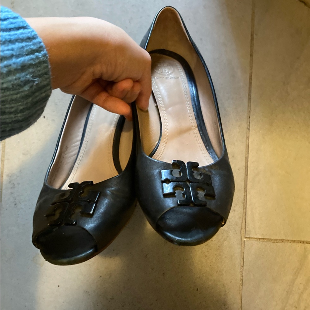 Tory Burch Black Leather wedge heels